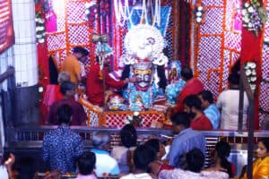 The Mankameshwar Temple Prayagraj, located on the bank of the river Yamuna. The temple is one of the world’s oldest temples dedicated to Lord Shiva and Mata Parvati.